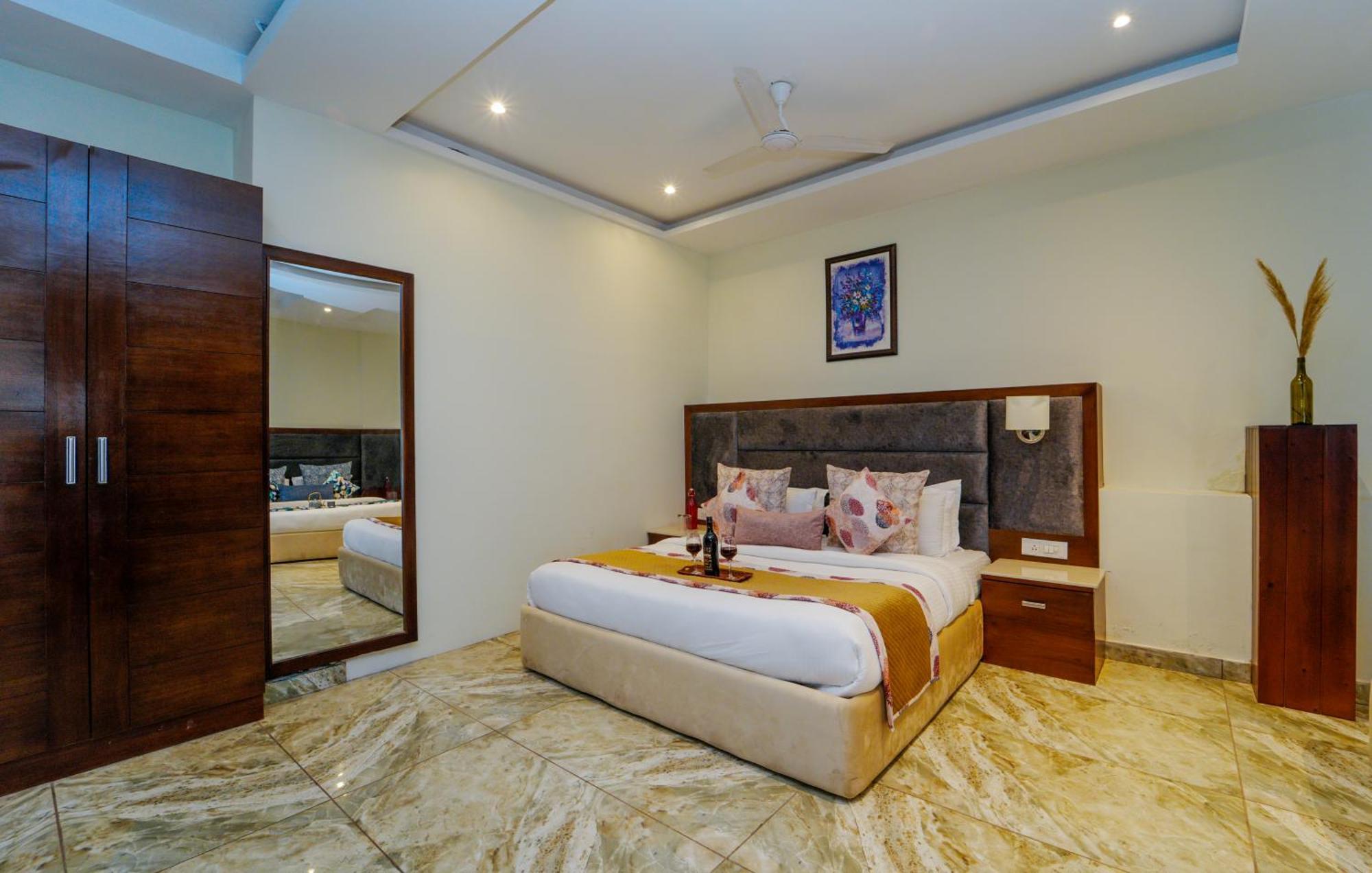 The Kasauli Walk Hotel Exterior photo